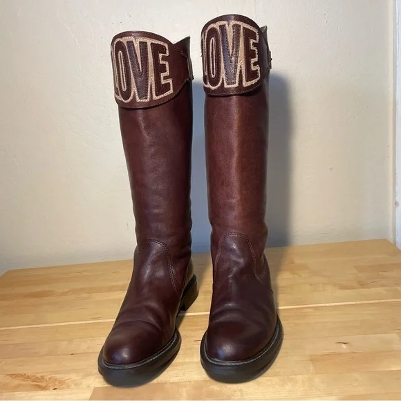 Love Moschino Love brown leather high boots - Picture 3 of 15